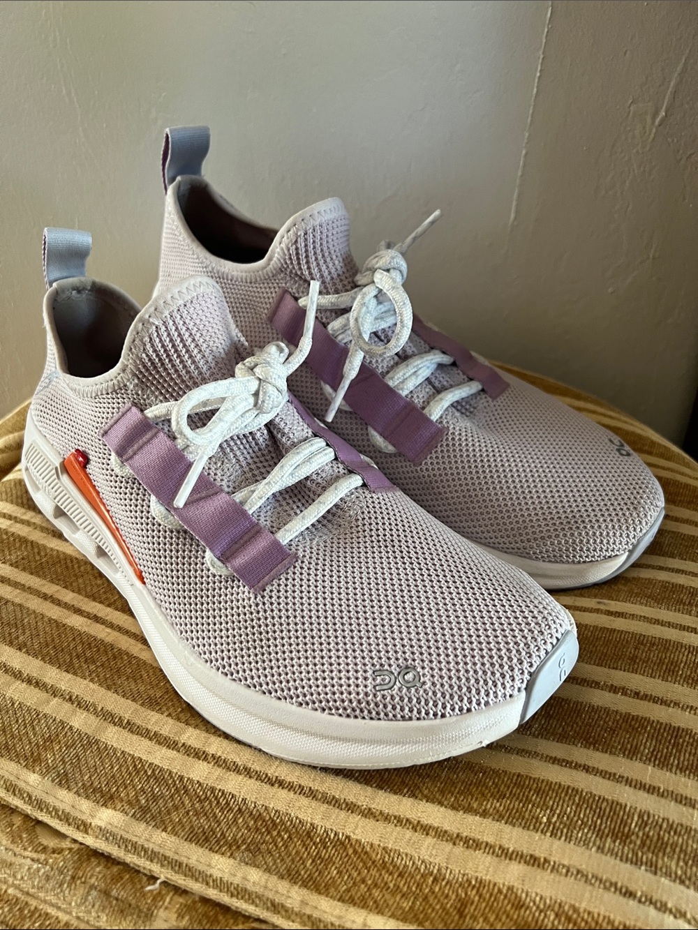 OC tennis shoes